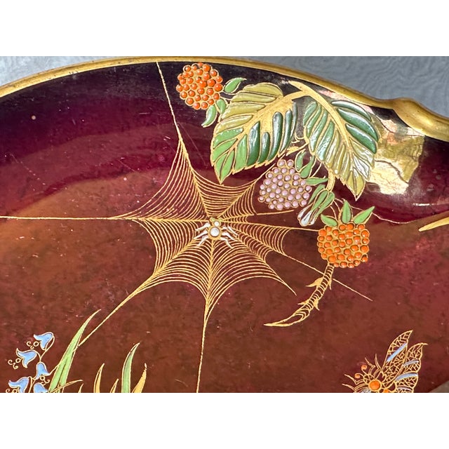 This vintage Carlton Ware bowl has a fabulous hand-painted spider in a spider web design along with a dragonfly,...
