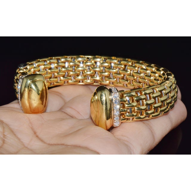 Rare Vintage Fope 1.00ct Natural Diamond Flex'it 18k Gold Open Cuff Bangle Bracelet For Sale - Image 4 of 13