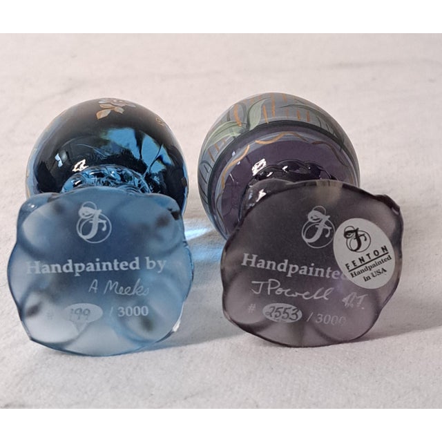 Pair of Vintage Fenton Hand‑Painted Pedestal Eggs – Signed & Numbered Limited Editions For Sale In West Palm - Image 6 of 12