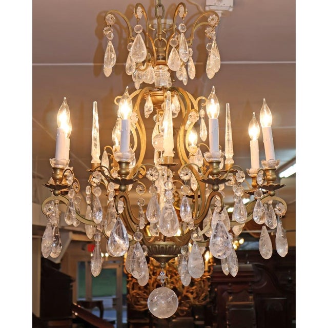 Schonbek Versailles French Louis XV Style Rock Crystal Gold 8 Light Chandelier For Sale - Image 4 of 12