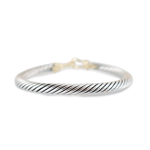 David Yurman David Yurman 925 Silver 14k Yellow Gold Buckle Classic Cable Bangle Bracelet For Sale - Image 4 of 9