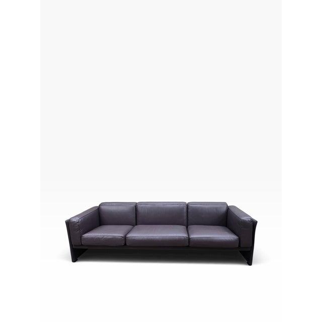Mid-Century Modern MCM 405 Duc Sofa by Mario Bellini for Cassina in Plum Leather For Sale - Image 3 of 12