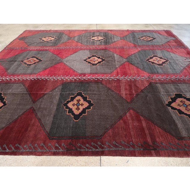 Galerie Shabab Collection Mid-20th Century Turkish Anatolian Square Carpet For Sale - Image 4 of 8