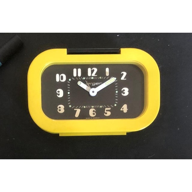 Vintage German Mechanical Alarm Clock in Yellow from Jerger, 1970s For Sale - Image 4 of 5