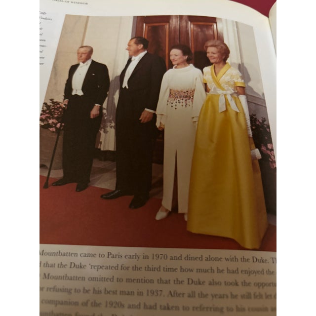 The Private World of the Duke and Duchess of Windsor by Hugo Vickers For Sale - Image 12 of 18
