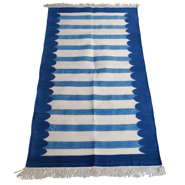 Mid-Century Modern Handmade Cotton Striped Scalloped Rug, Blue, Sky Blue, and White 3'x5' For Sale - Image 3 of 7