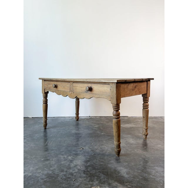 Late 19th Century Antique Victorian Pine Side Table With Scalloped Apron For Sale - Image 5 of 5