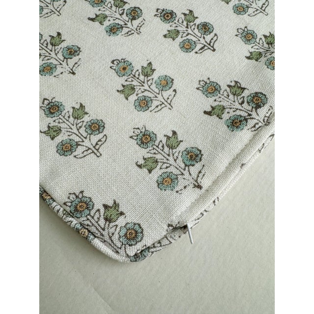 Fabric: GP & J Baker for Lee Jofa BP11003-4 Poppy Sprig/Aqua. 82" Viscose, 18% Linen. Vertical Repeat: 5 7/8". Horizontal...