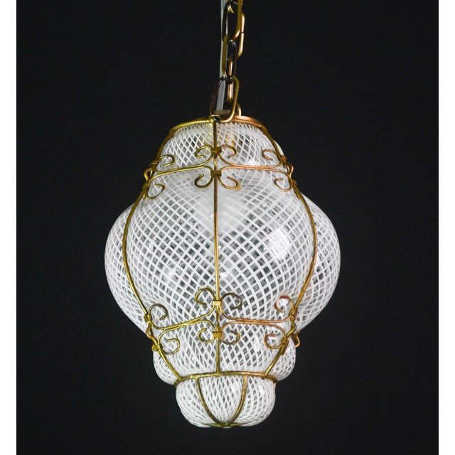 1950s Venini Amazing Venetian Lantern in Murano Reticello Glass For Sale - Image 4 of 12