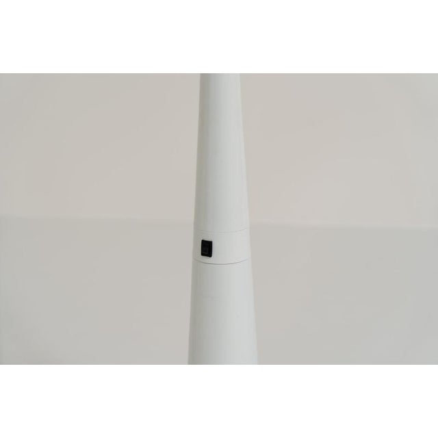 White Club 1095 Floor Lamps by Giuseppe Ramella for Arteluce, Set of 2 For Sale - Image 8 of 16