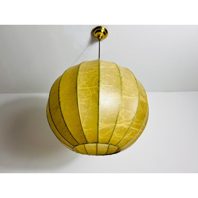 Mid-Century Round Cocoon Pendant Lamp, 1960s, Italy For Sale - Image 12 of 12
