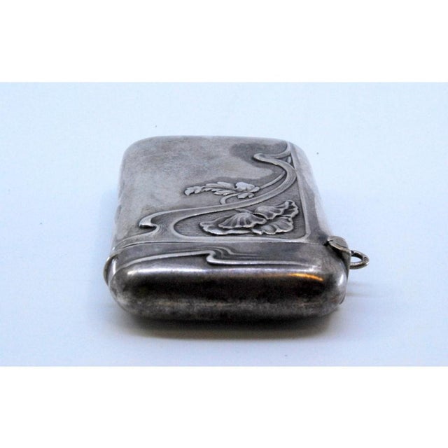 Silver Silver Matchbox with Raised Floral Motifs and Hinged Lid For Sale - Image 8 of 11