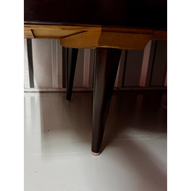 1950s Paul McCobb Planner Group Espresso Maple Desk - French Polish Restoration For Sale - Image 11 of 12