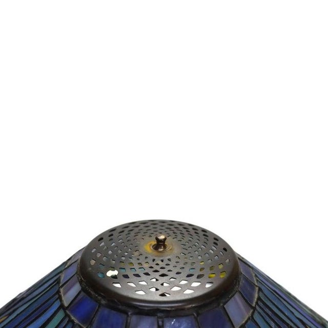 Late 20th Century Tiffany Style Leaded Stained Glass Daffodil Table Lamp With Bronzed Base For Sale - Image 14 of 15