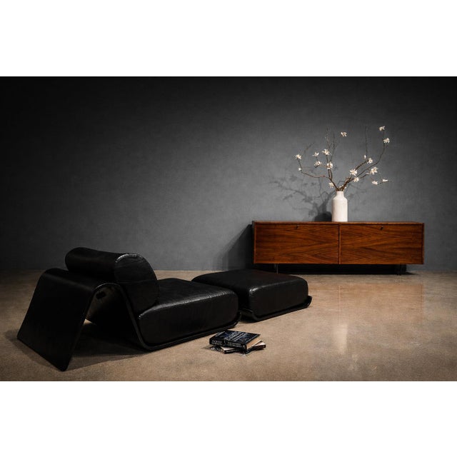 Mid-Century Modern Brazilian Modern Floating Bar / Sideboard in Hardwood by Carlo Hauner, 1950s For Sale - Image 3 of 13