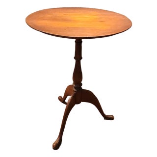Antique Queen Anne-Style English Mahogany Tilt-Top Side Table With Round Top Early 20th Cen For Sale