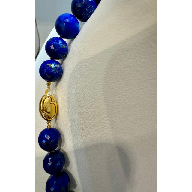 Metal Vintage Lapis Lazuli Single Strand Necklace Yellow Gold 14K Clasp With Diamond For Sale - Image 7 of 18
