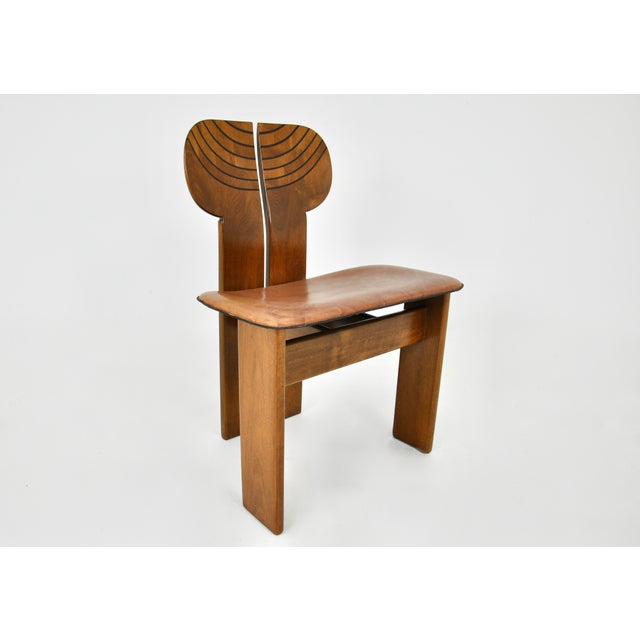 Wood Africa Dining Chairs attributed to Afra & Tobia Scarpa for Maxalto, 1975, Set of 4 For Sale - Image 7 of 15