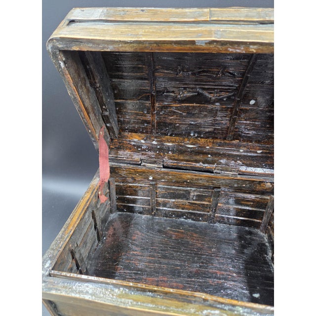 Vintage Primitive Split Bamboo Slatted Storage Chest Trunk- 13" Gathering Basket With Wrapped Wire Handles For Sale - Image 13 of 18