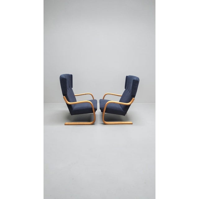 Mid-Century Modern Vintage Model 36/401 Lounge Chairs by Alvar Aalto for Artek, Finland, 1970s, Set of 2 For Sale - Image 3 of 10