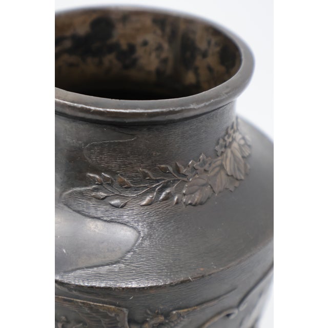 Antique Japanese Meiji Bronze Vase With Mount Fuji, Dragon & Phoenix Relief, 19th Century For Sale - Image 12 of 18