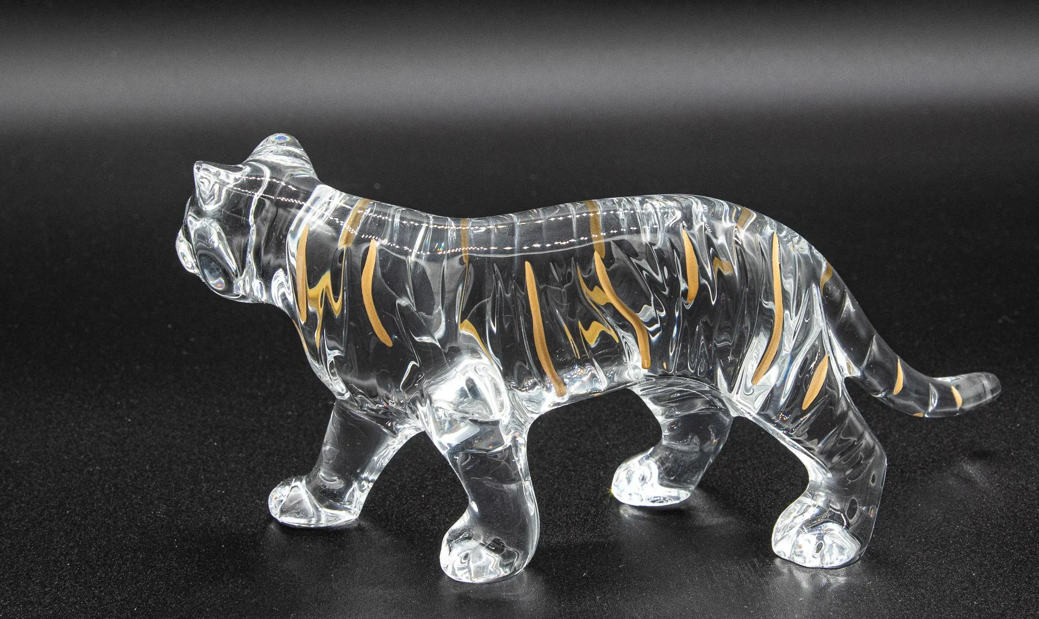 Baccarat Tiger Figurine 置物　美品　箱付ショッパー付 Luxury Baccarat Roaring Bengal Tiger Figurine Clear
