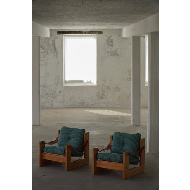 Swedish Modern Pine Lounge Chairs with Leather Armrests, 1970s, Set of 2 For Sale - Image 4 of 18