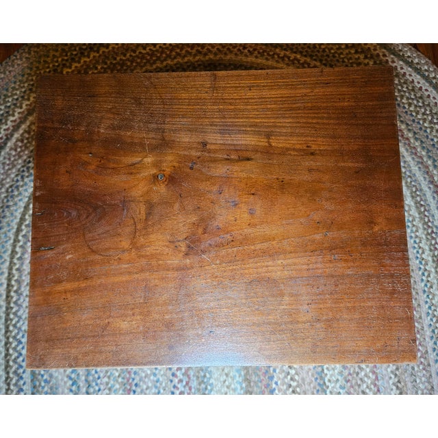 Antique Early 19th Century American Federal Cherry and Veneer 2 Draw Sewing Table For Sale - Image 14 of 18