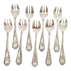 Antique Ercuis Louis XV Rococo French Silversmiths France Silver Oyster Forks Set of 9