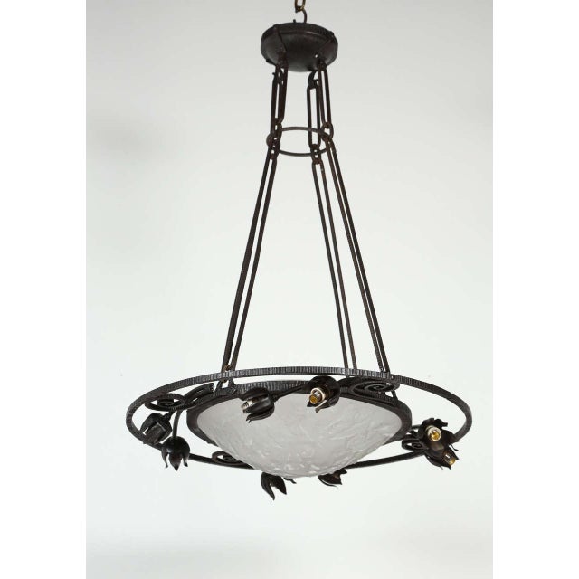 Metal 1930s French Fixture With Muller Freres Signed Shade For Sale - Image 7 of 7