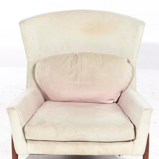 Jens Risom for Jens Risom Design Mid Century Walnut Big Chair For Sale - Image 9 of 9