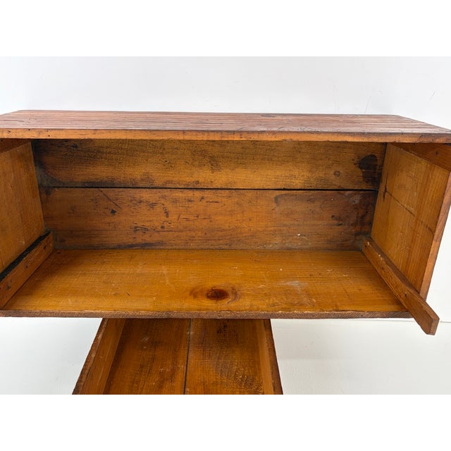 Early American Primitive Pine Lift-Top Storage Box | 19th Century Farmhouse Blanket or Document Box For Sale - Image 13 of 15