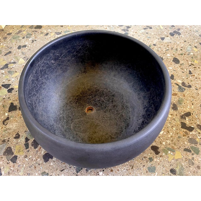 Architectural Pottery John Follis Bowl Planter F Series in Charcoal Matte Finish For Sale - Image 4 of 8