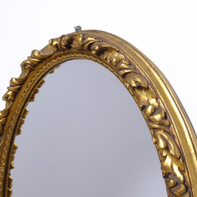 1950s Large Oval Mirror in Gilded and Carved Wood, Late 1900s For Sale - Image 5 of 13