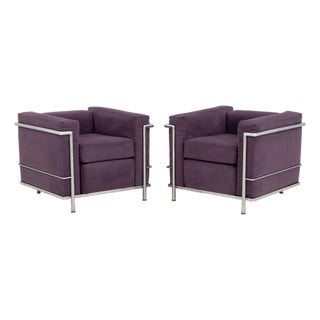 Le Corbusier Lc2 Club Chairs, Pair For Sale