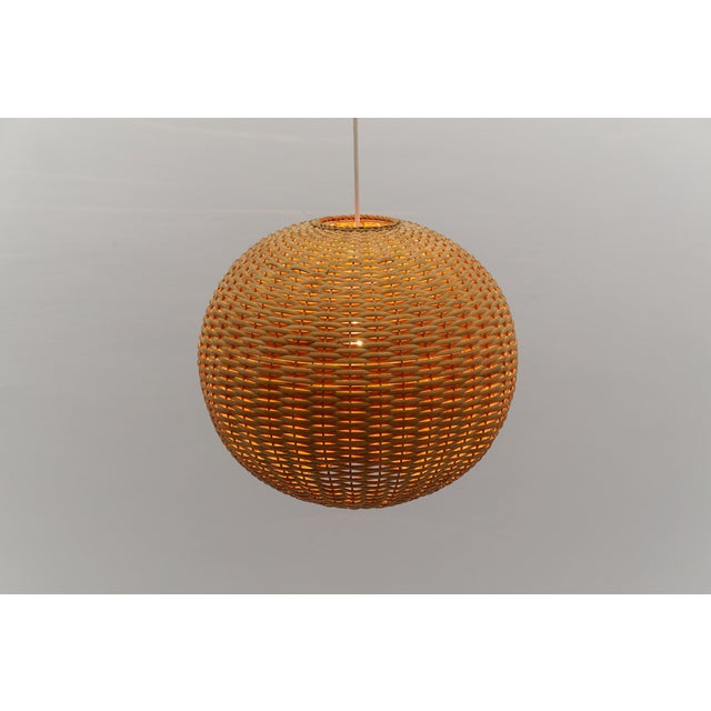 Vintage Rattan Globe Pendant Lamp, 1960s For Sale - Image 4 of 8
