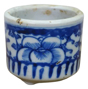 Antique 19th C Chinese Porcelain Blue & White Brush Pot Cachepot Flower Planter