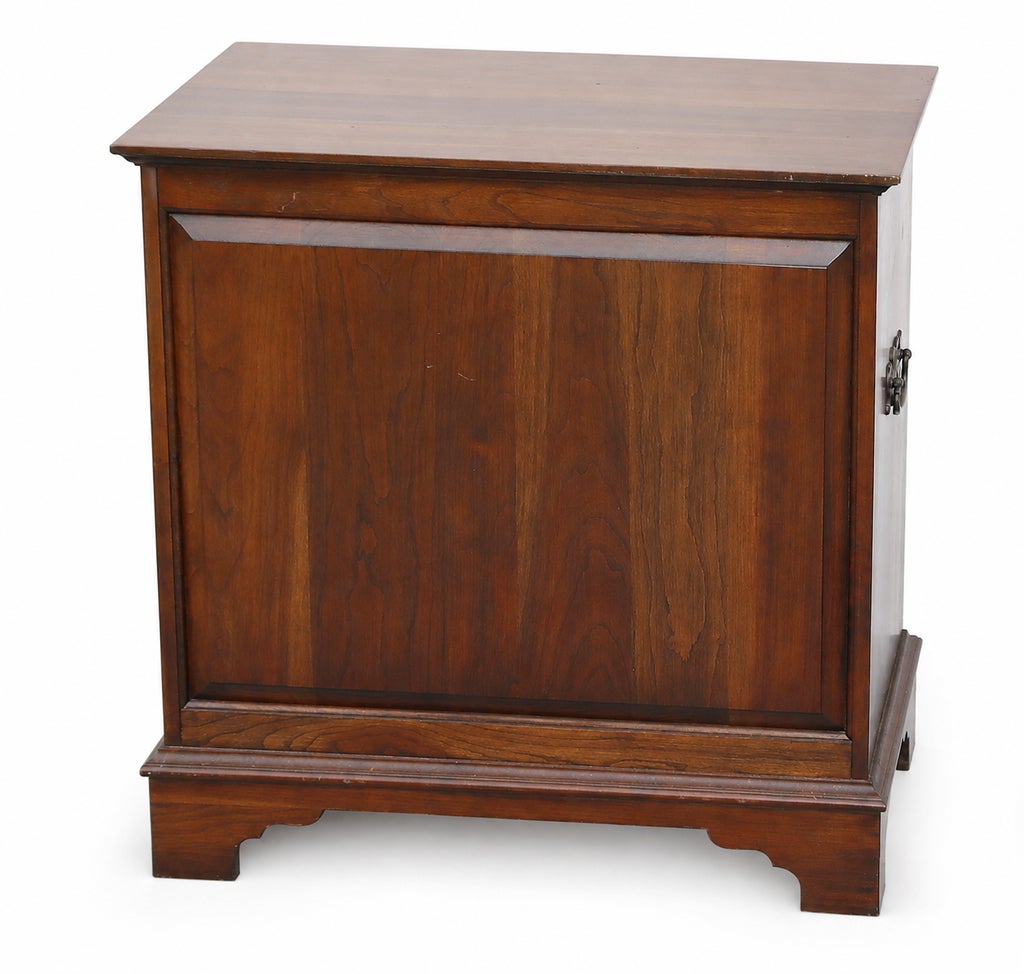 Vintage Pennsylvania House Chippendale-Style Four-Drawer Chest — view 8