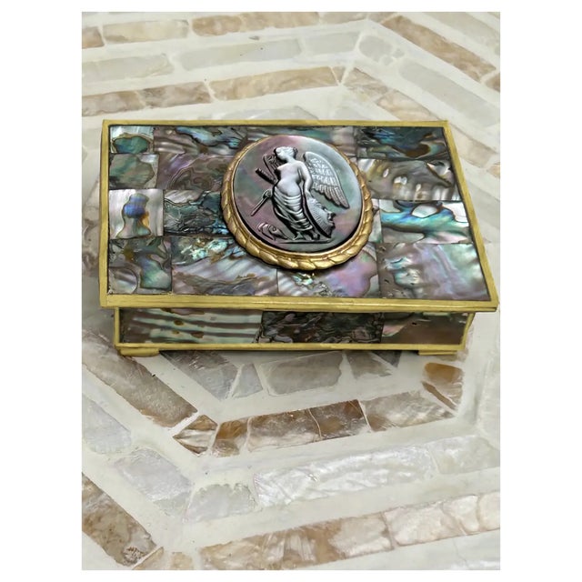 Shell Ooak, Vintage, Abalone/Winged Goddess Box For Sale - Image 7 of 7