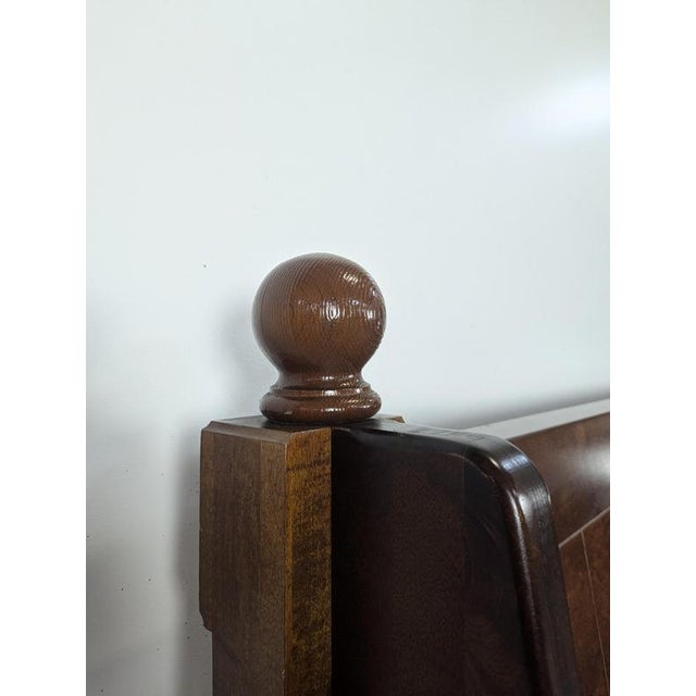 Art Deco Brasserie Bench in Oak and Burl Wood with Burgundy Imitation Leather Seat, 1930s For Sale - Image 9 of 11