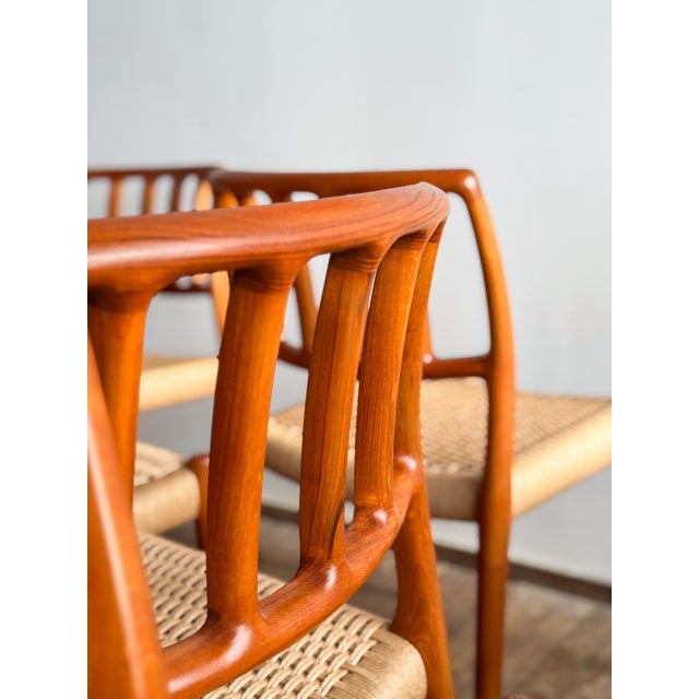 Mid-Century Modern Dining Chairs in Teak by Niels O. Møller for JL Mollers Møbelfabrik, 1950, Set of 4 For Sale - Image 16 of 18