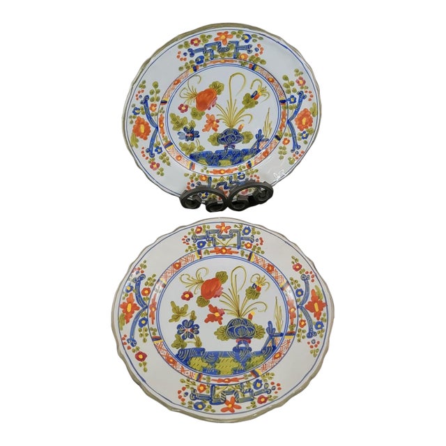 Vintage Amm Faenza Garofano 8" Salad Plates (2) – Hand-Painted Italian Majolica Carnation Motif For Sale