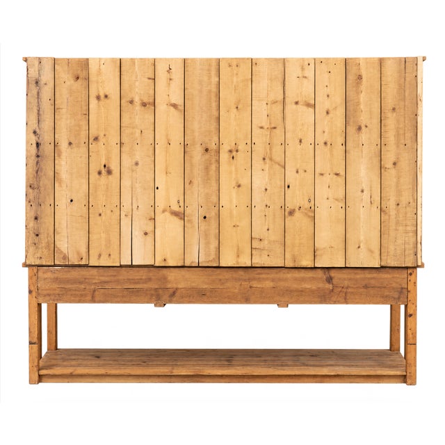 English Monumental Irish Pine Kitchen Dresser With Open Hutch and Pot Board | 19th Century For Sale - Image 3 of 4