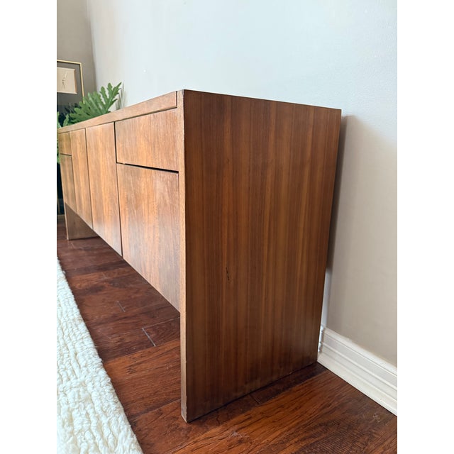 Brown Vintage 1950s Walnut Credenza by Madison Furniture Company For Sale - Image 8 of 18