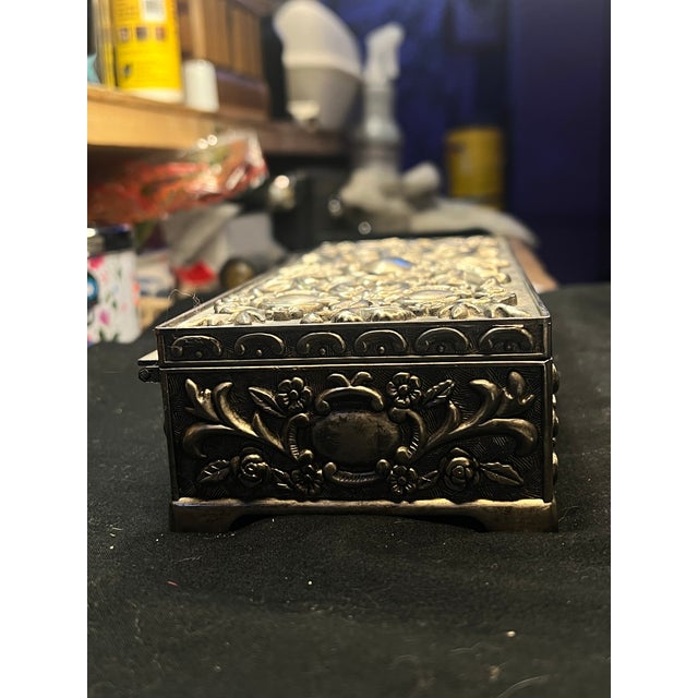 Hollywood Regency Vintage 1992 Godinger Silver-Plated Ornate Repoussé Jewelry Box With Red Interior For Sale - Image 3 of 7