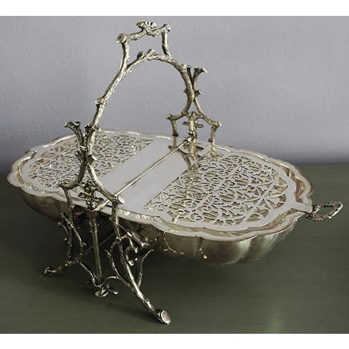 Early 20th Century Early 20th Century Shell-Shaped Hinged Silver-Plated Biscuit Box For Sale - Image 5 of 10
