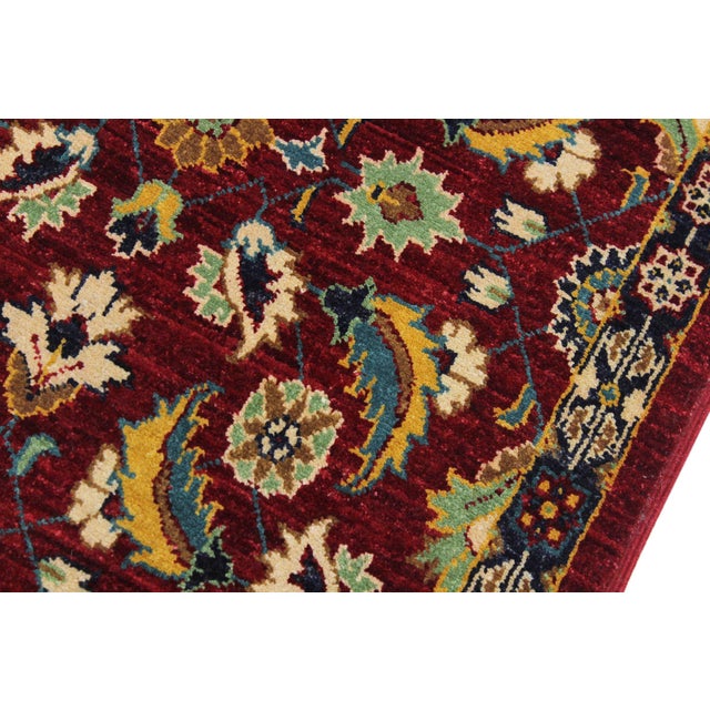 Shabby Chic Ziegler Red/Blue Wool Runner Rug- 2'7'' X 9'7'' For Sale In New York - Image 6 of 10