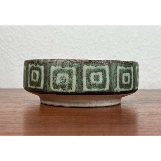 Beige Mid-Century West German Pottery WGP Bowls, 1960s, Set of 2 For Sale - Image 8 of 18