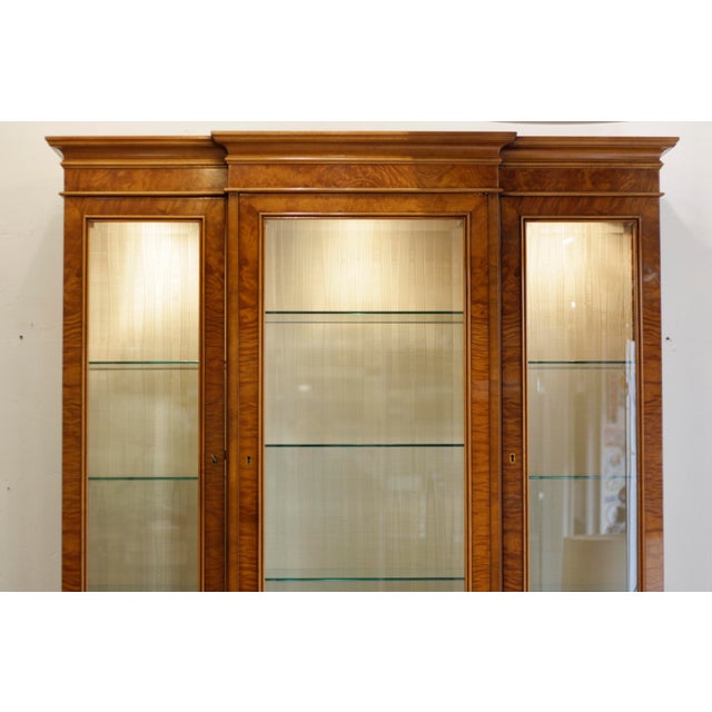 Italian Illuminated Breakfront Display Case from Provasi, 1990s For Sale - Image 12 of 18