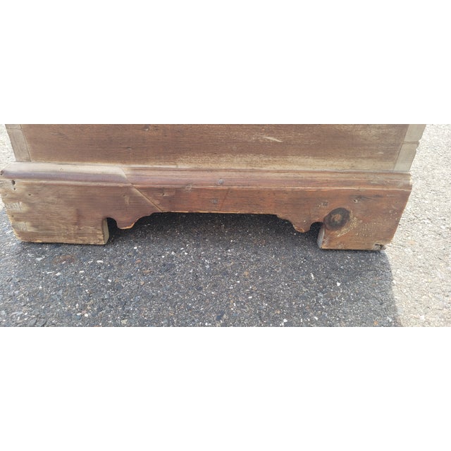 Wood Late 18th Century American Chippendale Blanket Chest For Sale - Image 7 of 18